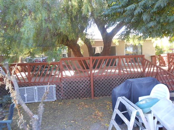 3rd image of 15820 Sunnyside Ave