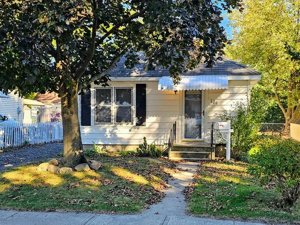 126 N Slater St, Lake Orion, MI 48362