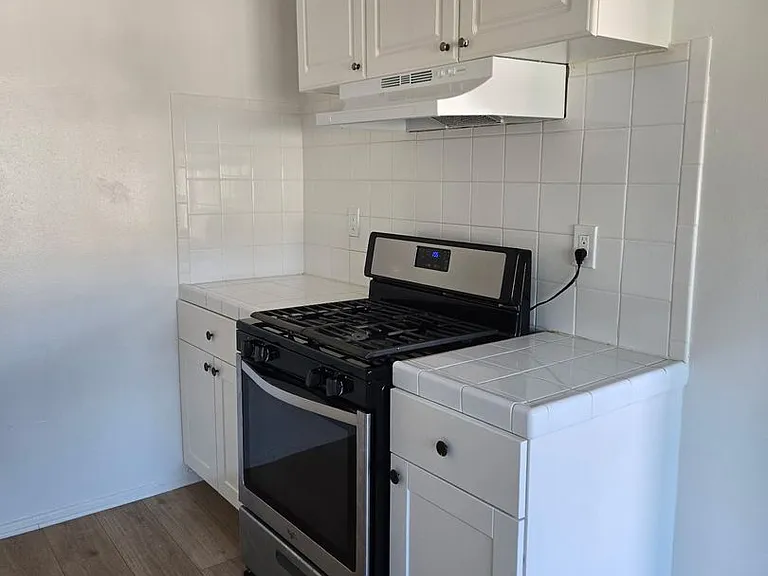 1145 N West St — Photo 4