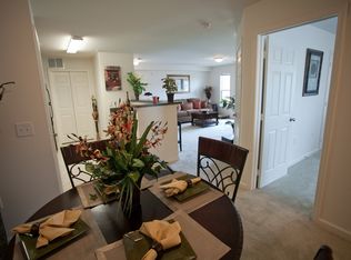 5790 Colin Village Way APT 302, Winston Salem, NC 27106