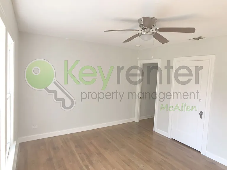 1016 Laurel Ave — Photo 28