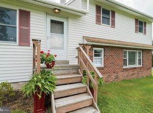 919 Blue School Rd, Perkasie, PA 18944