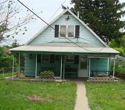 2nd image of 1208 S 24th St