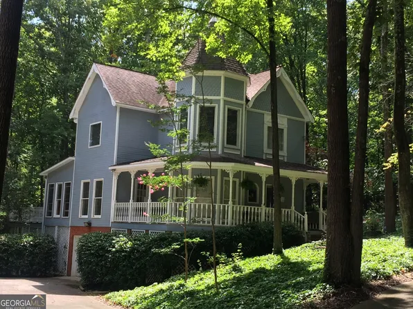 130 Legion Dr, Lindale, GA 30147
