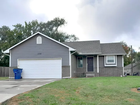 1141 N Washington St, Belle Plaine, KS 67013
