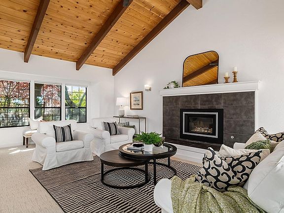 2nd image of 2532 Laguna Vista Drive