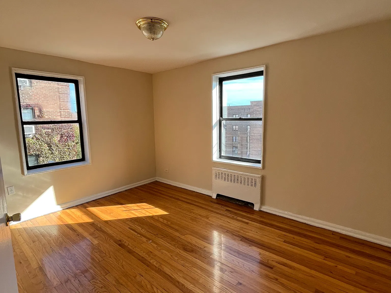 1 bed, $2,100 — Photo 3