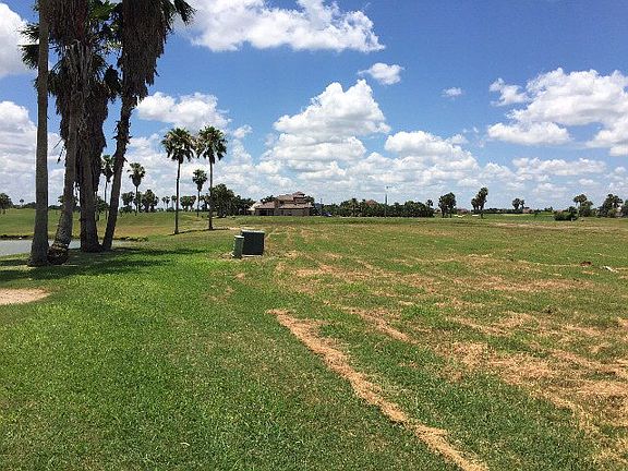 5th image of 3609 La Hacienda