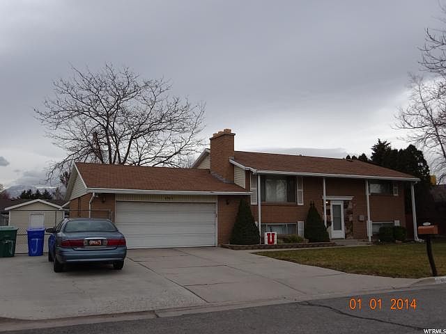 1st image of 6945 S Jefferson Cir