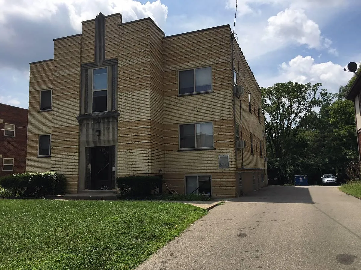 1 bed, 650 sqft, $695 — Photo 2