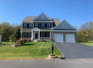 219 Chickamauga Dr, Harpers Ferry, WV 25425