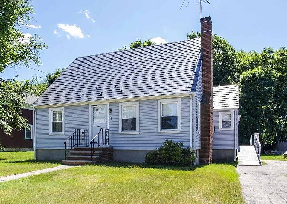 1st image of 364 Railroad Ave