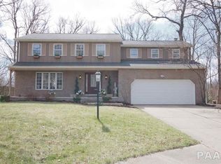 1006 W Shoreline Ct, Dunlap, IL 61525
