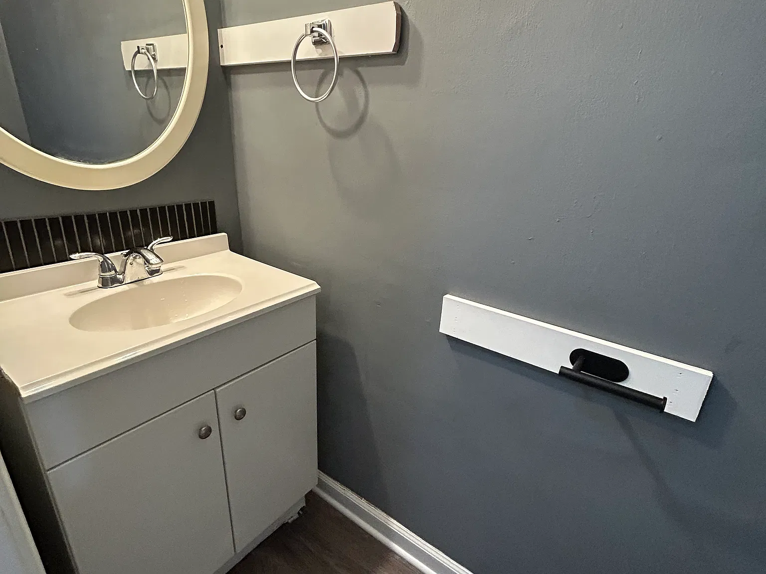 3 bed, 1.5 bath, 1369 sqft, $1,200 — Photo 4