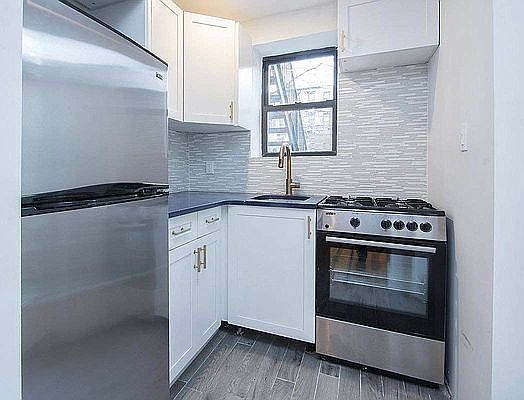1st image of 903 Sterling Pl #1L