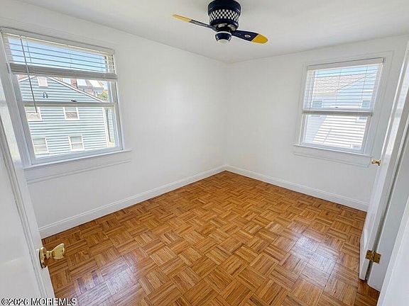 5th image of 45 Cedar Ave #B