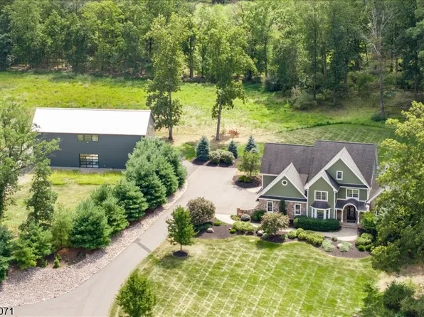 29 Tumble Falls Rd, Kingwood Twp., NJ 08559