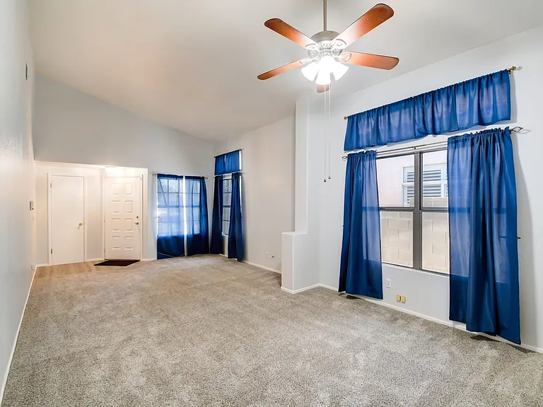 5023 Jacarilla Ln — Photo 2