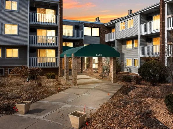 1601 N Innsbruck Dr APT 135, Fridley, MN 55432