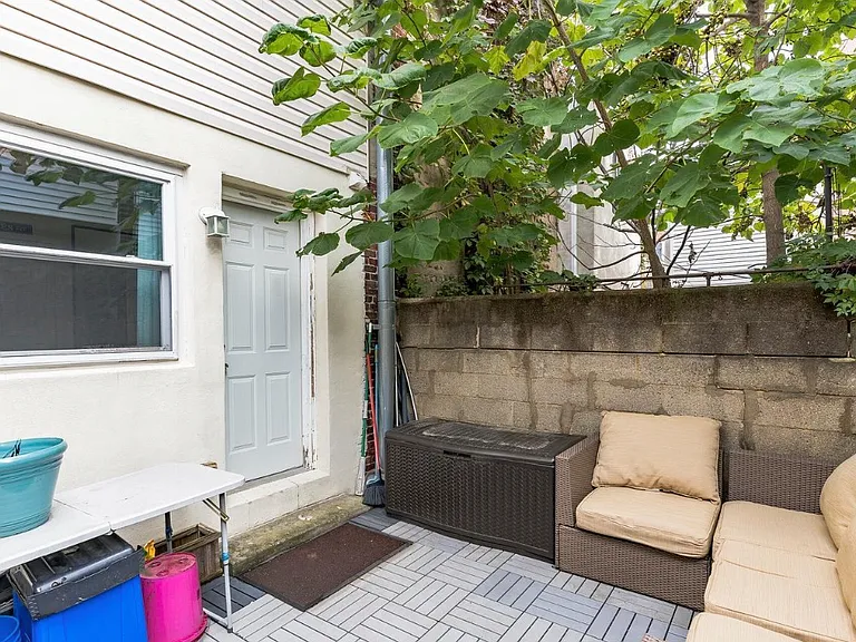 406 Pierce St #1 — Photo 15