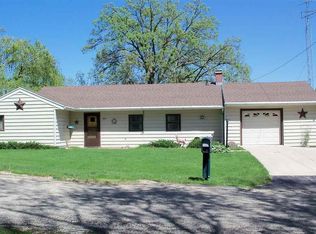 428 Hager Ave, Milledgeville, IL 61051