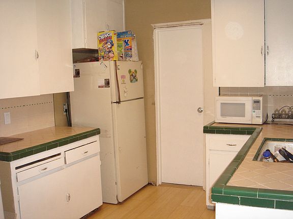4th image of 5978 Roanoke St