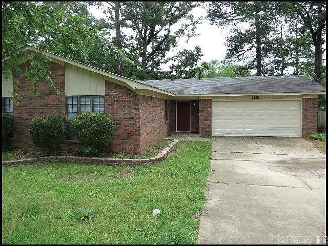 2120 Justus Loop