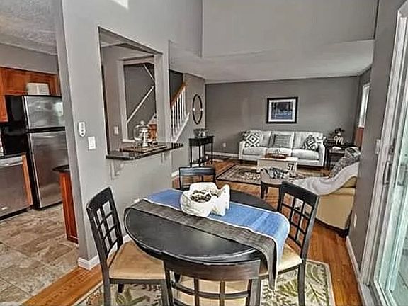 4th image of 115 Water St APT 14