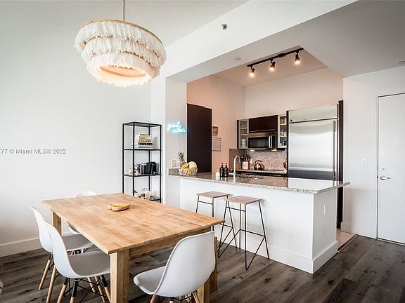 5th image of 950 Brickell Bay Dr APT 4302