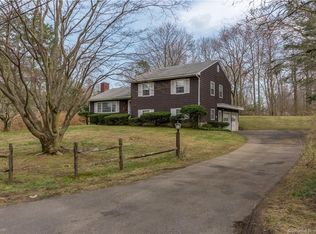 3 Rising Rd, Norwalk, CT 06850