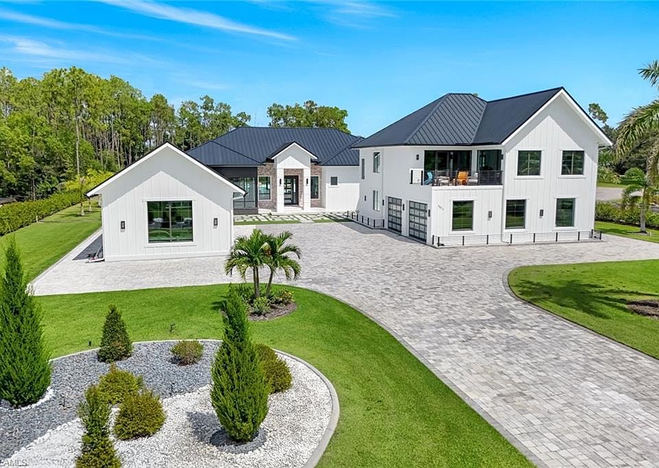 1st image of 6677 Hunters RD