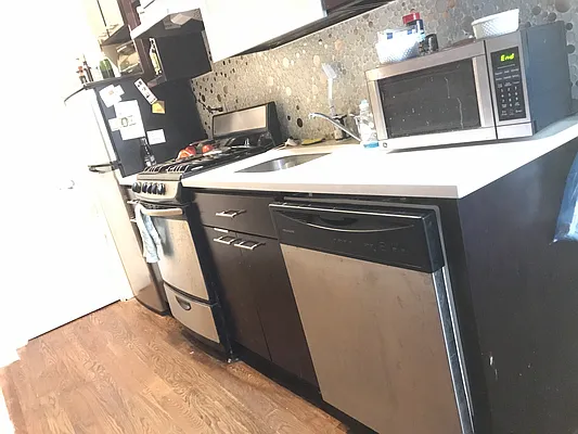 Rented by Simply Brooklyn Realty Inc | media 16