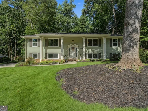 265 Pinetree Dr, Marietta, GA 30068