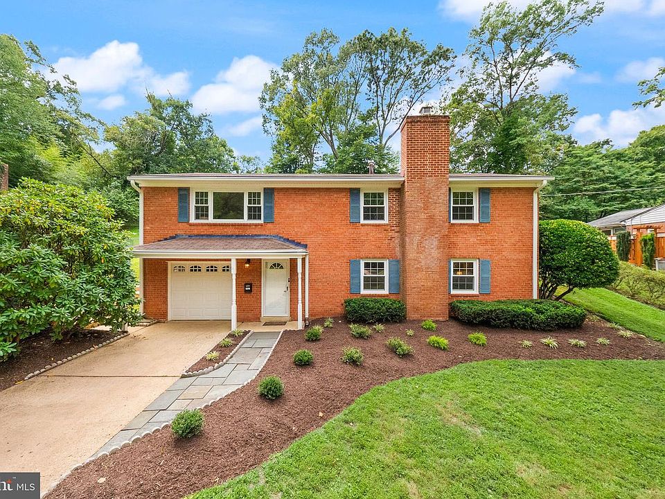 1st image of 4426 Rockcrest Dr