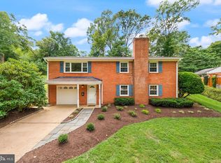 4426 Rockcrest Dr, Fairfax, VA 22032