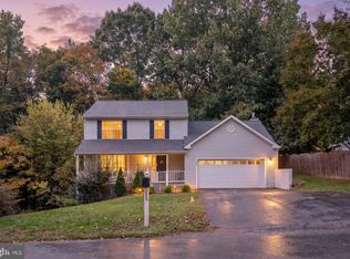 40 Rocky Way Dr, Stafford, VA 22554