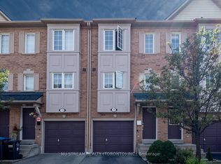 1128 Dundas St W #18, Mississauga, ON L5C1E1