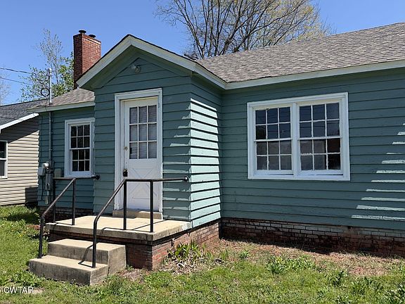 2nd image of 214 Peabody Ave