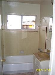 2nd image of 11827 S Figueroa St APT 3