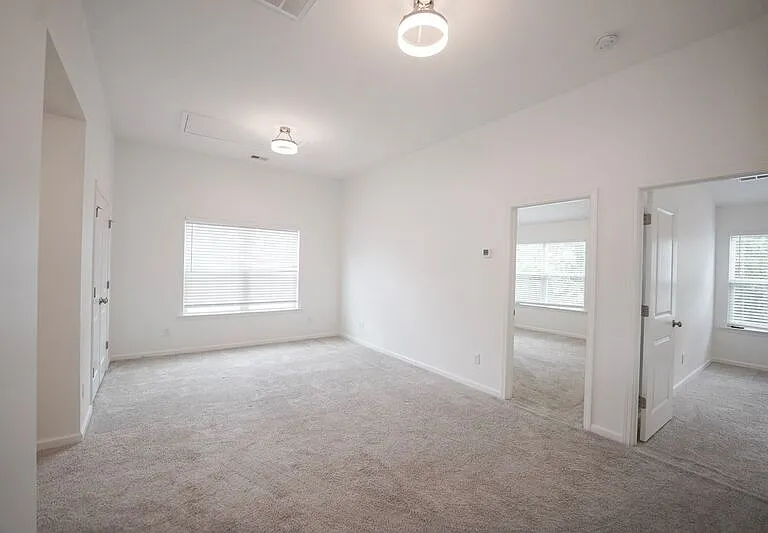 24 Crown Ct — Photo 21