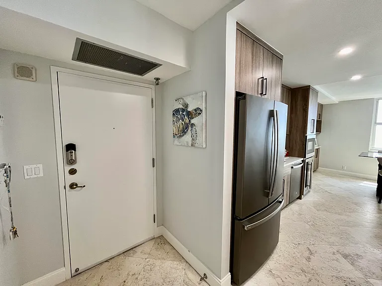 5440 N Ocean Dr #1107 — Photo 15