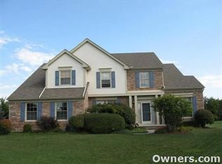 47226 Glastonbury Dr, Canton, MI 48188
