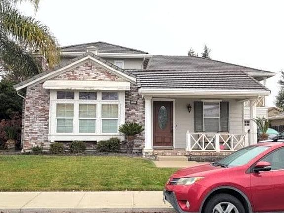 2nd image of 1815 Kagehiro Dr