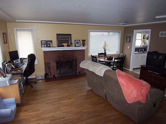 Spacious Living Room