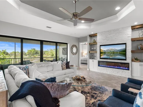 8761 Bellano CT #202, NAPLES, FL 34119