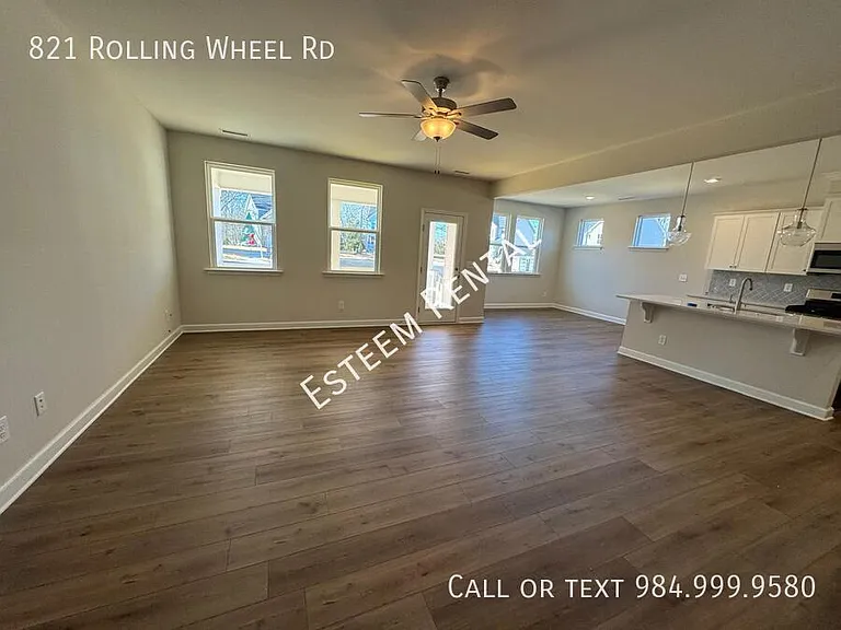 821 Rolling Wheel Rd — Photo 10