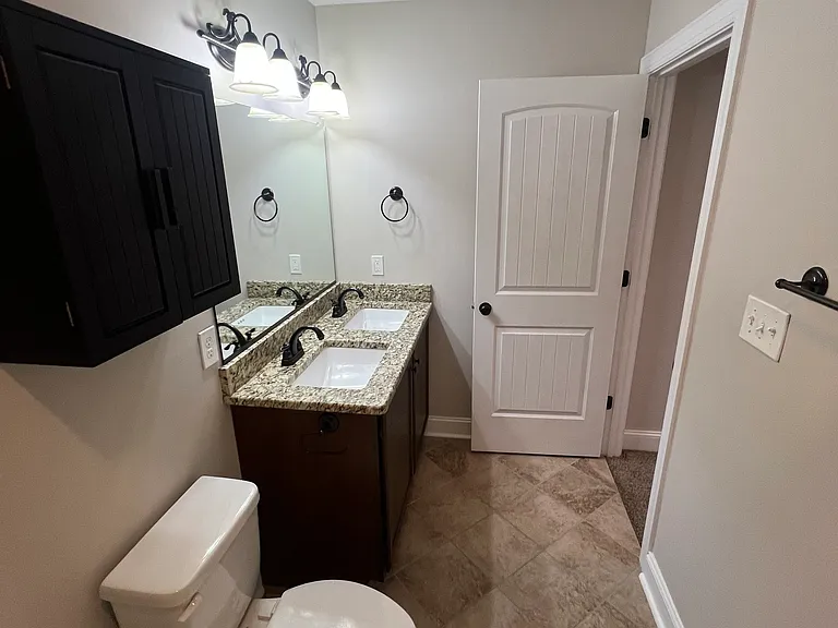 Mallard Ln — Photo 24