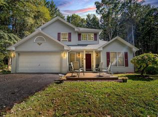 80 Crescent Dr, Lehighton, PA 18235