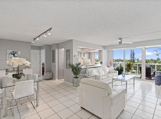 Vantage View, Fort Lauderdale, FL 33308