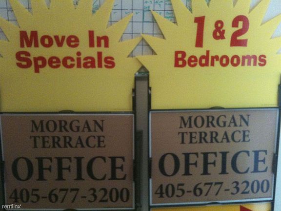 leasing signs